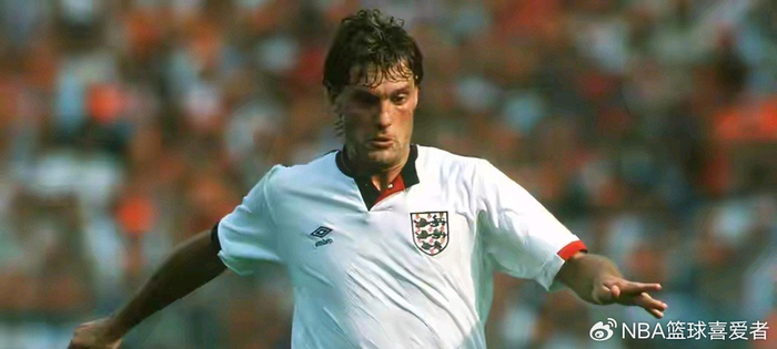 阿诺德落选引争议，英格兰队技术型球员困境再